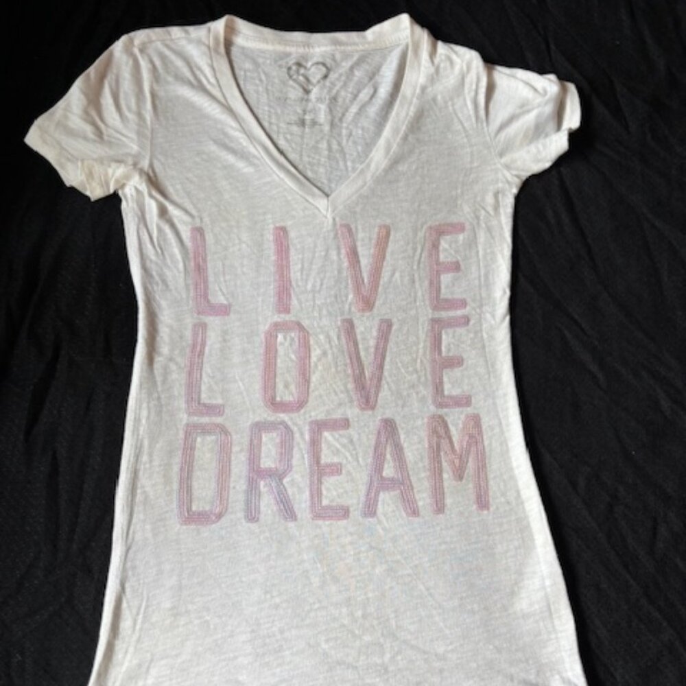 2/ $30 Aero Live Love Dream Sparkly Letters White Sleep Shirt Ladies Size S